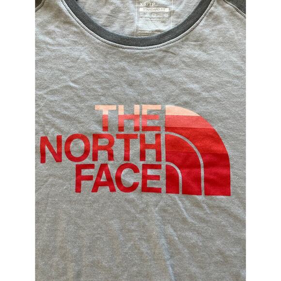 The North Face Womens XS Gray Red Logo Tee Half Dome Casual/Outdoors - Picture 3 of 7
